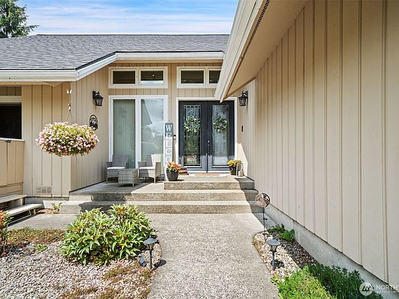 3rd image of 521 G Street
