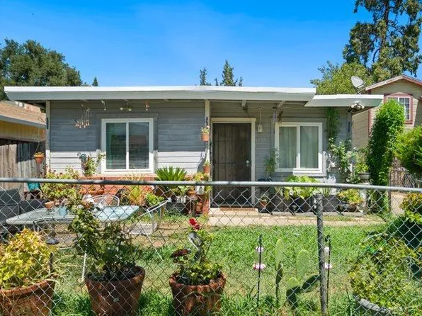 A & B 3557 6th Ave, Sacramento, CA 95817