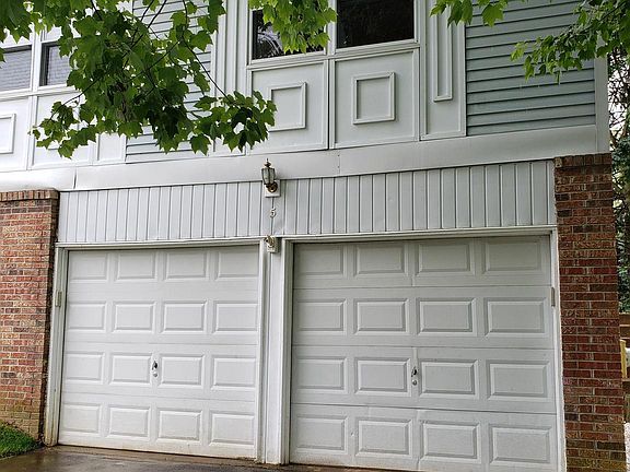 4th image of 5 Candlewood Ct