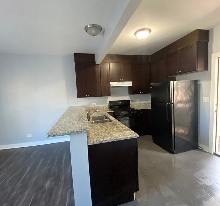 1st image of 4800 S Winchester Ave #17167265