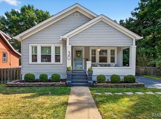 30 E Jackson Rd, Saint Louis, MO 63119