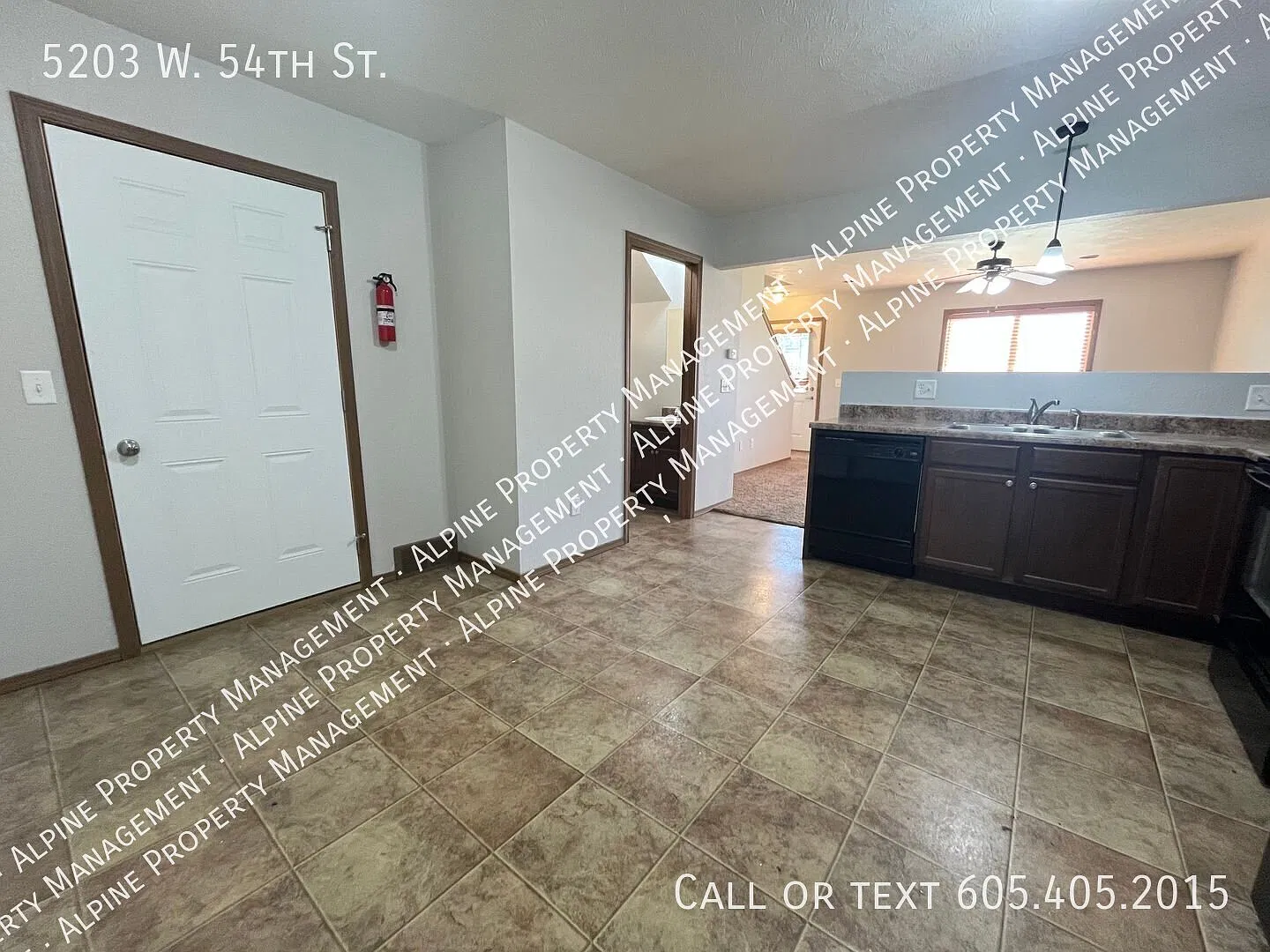 2 Bed/1.5 Bath Townhome with in unit laundry For Rent!! — Photo 4