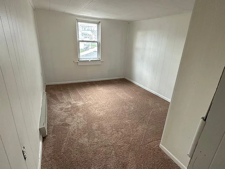 149 Spring St #2 — Photo 5
