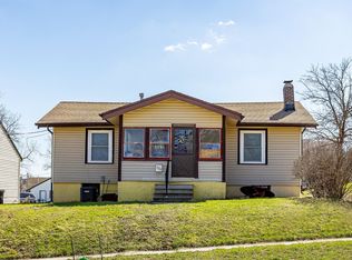 328 Forest Ave, Des Moines, IA 50314