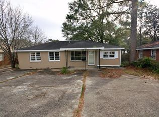 1702 N Slappey Blvd, Albany, GA 31701