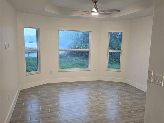 5th image of 617 Creuset Ave S #617