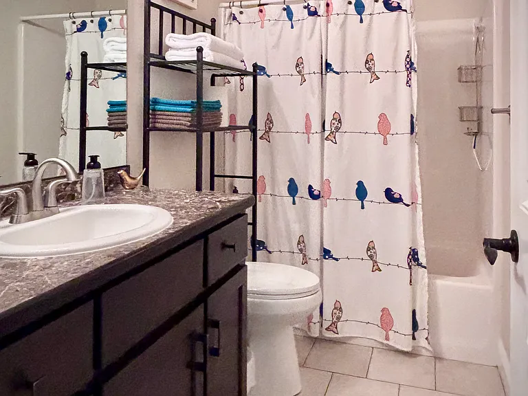 2610 S Jackson Ave — Photo 31