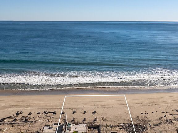 5th image of 21546 Pacific Coast Hwy