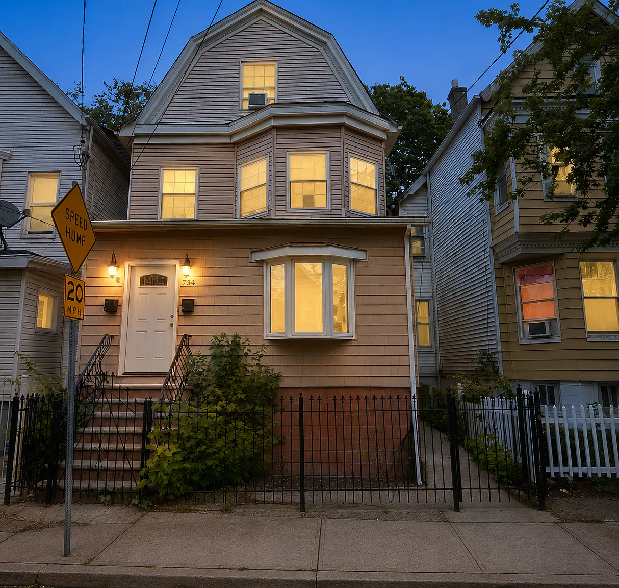 3 bed, $2,275 — Photo 1