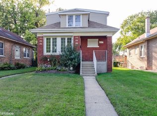 8510 S Rhodes Ave, Chicago, IL 60619