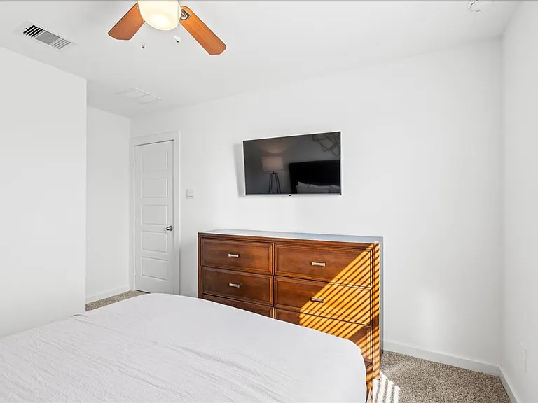 Bedroom2