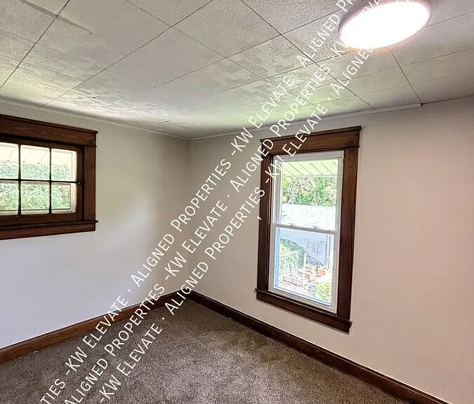 313 Ruckel Rd — Photo 17