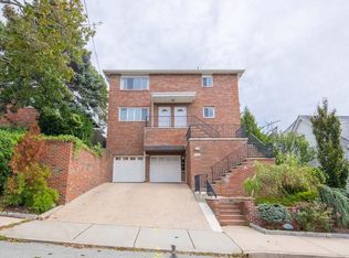 1212 16th St #2, Fort Lee, NJ 07024