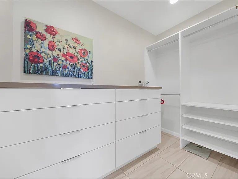 48 Palma Dr — Photo 16