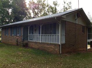 101 Zula Cir, Starr, SC 29684