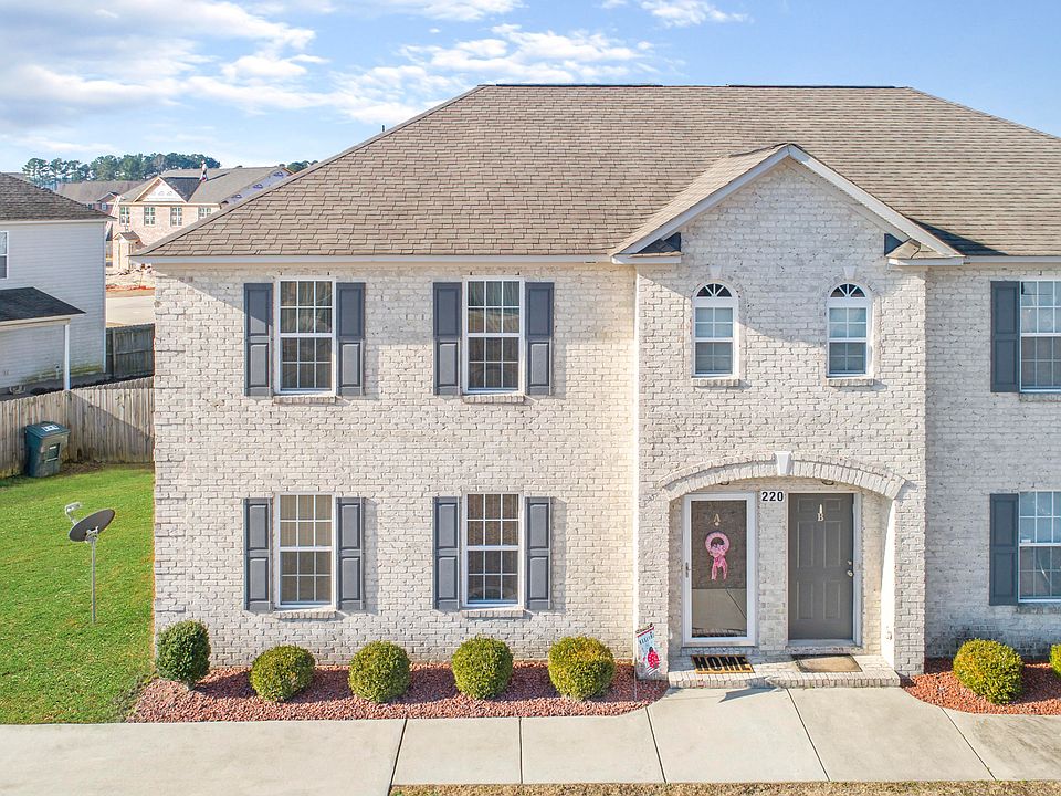 1st image of 220 S Pointe Drive #A