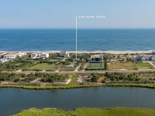 236 Dune Rd, Quogue, NY 11959