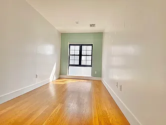 Rented by Doorway NYC, LLC