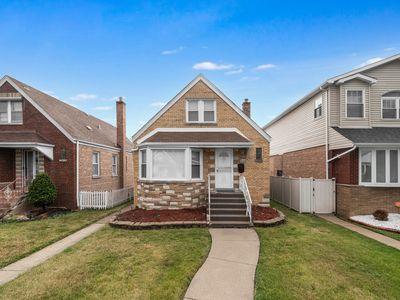8026 S Troy St, Chicago, IL, 60652