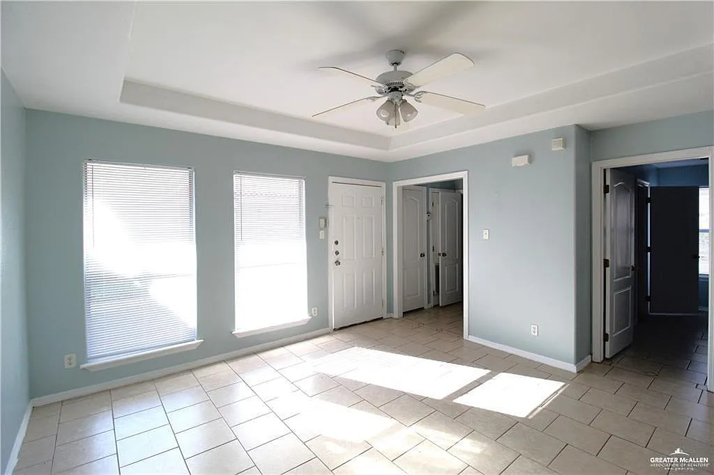 2 bed, 2.0 bath, 1069 sqft, $875 — Photo 4