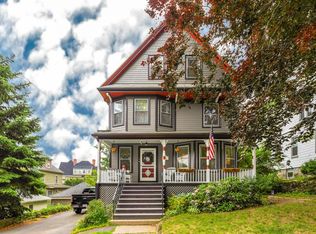 19 Bartlett St, Melrose, MA 02176
