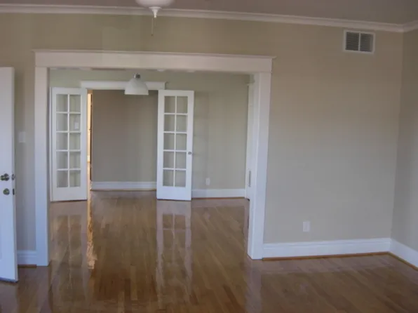 3606A Bates St, Saint Louis, MO 63116