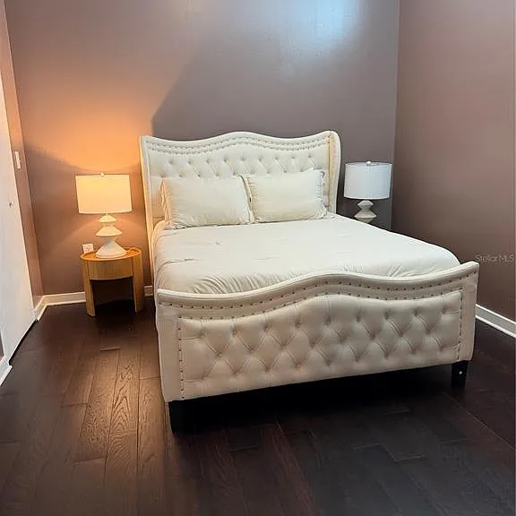 525 E Jackson St #305 — Photo 18
