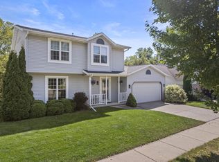 3913 Cosgrove Dr, Madison, WI 53719