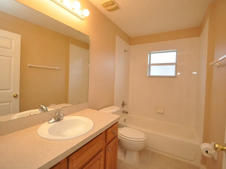 69 Rose Dr #B — Photo 20