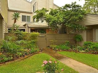 11611 Lakeside Place Dr, Houston, TX 77077