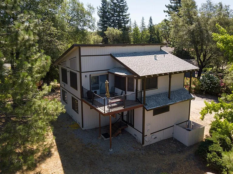 11646 Inverness Way #B — Photo 4