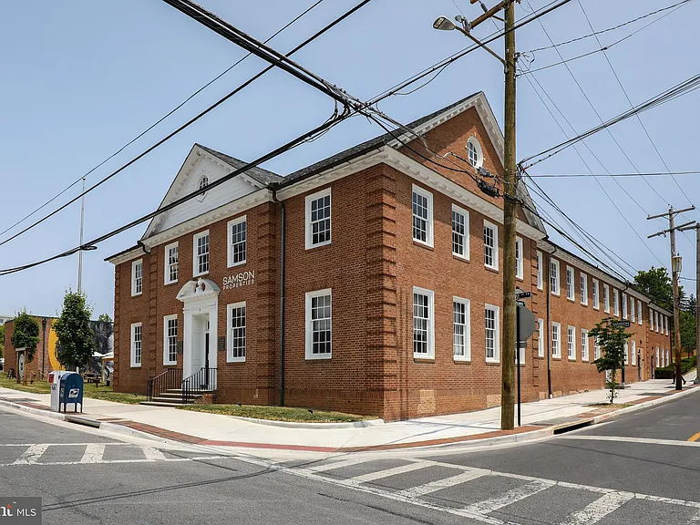 210 E Boscawen St #200 — Photo 18
