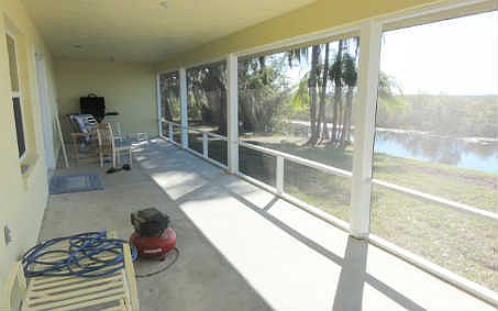 5th image of 1213 Lakeshore Dr