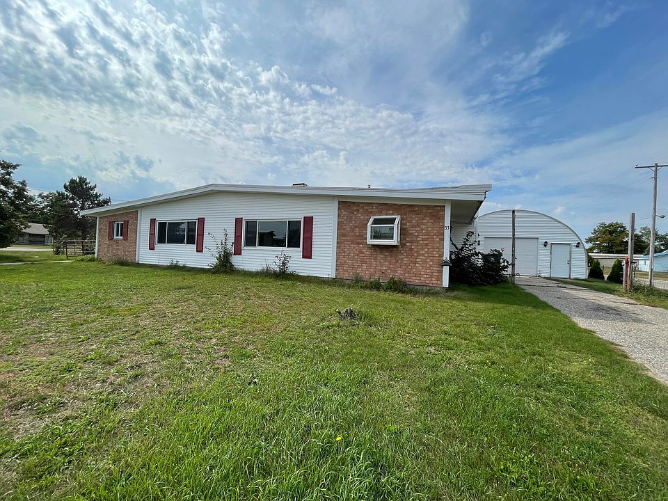 1st image of 33 Hope Ln