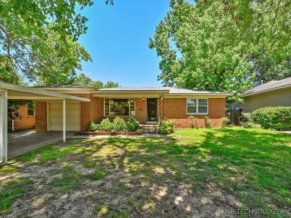 1123 E 53rd Pl, Tulsa, OK 74105