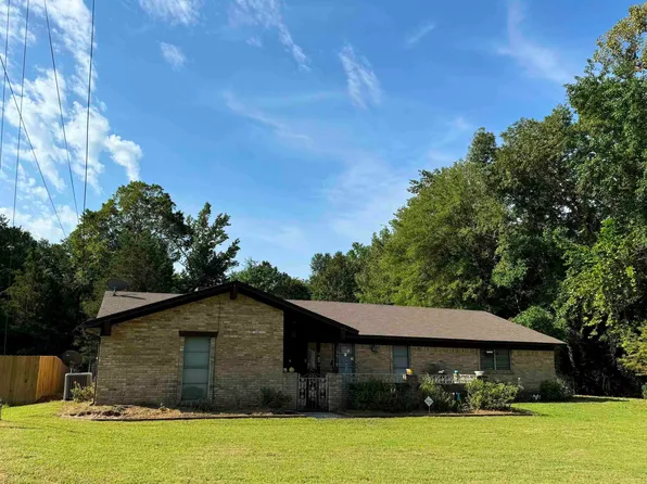 13519 Indian Dr, Tyler, TX 75709