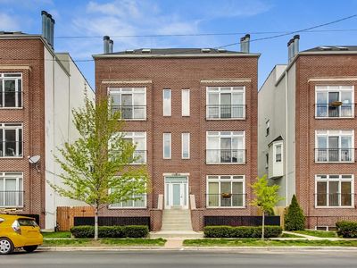 1726 W Diversey Pkwy #1E, Chicago, IL, 60614
