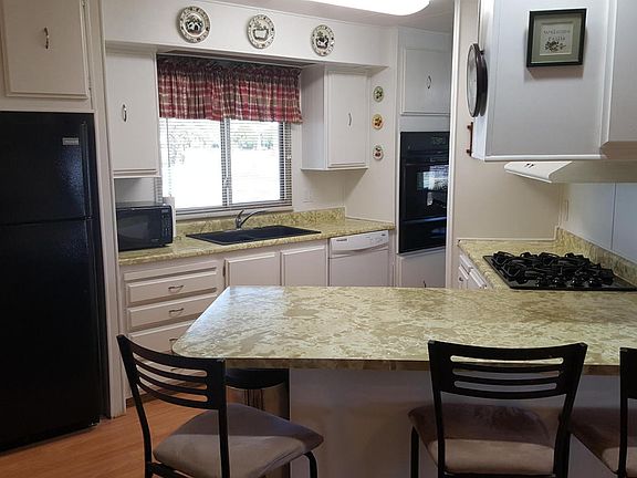 4th image of 3604 N Florence Blvd