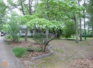 1046 Ridgedale Dr, Lawrenceville, GA 30043