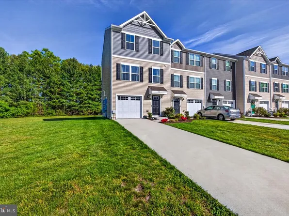 6364 Pebblebrook Dr, Milford, DE 19963