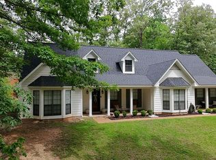 82 E Timberlake Cv, Columbus, MS 39705