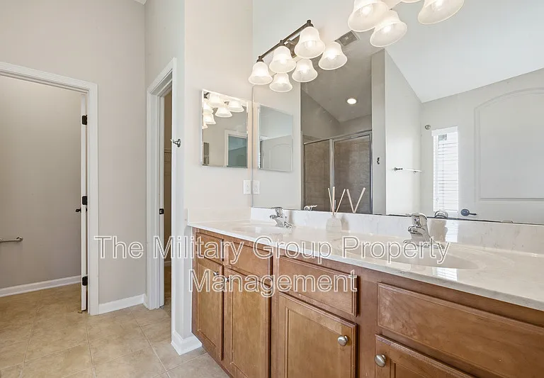 374 Porta Rosa Cir — Photo 18