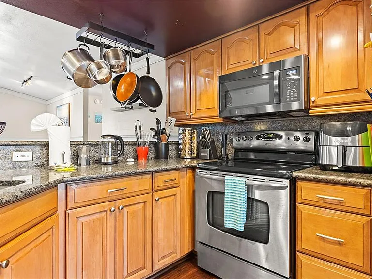 6701 Leeward Isle Way — Photo 13