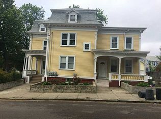 8 Stuart St, Pawtucket, RI 02860