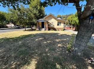 1001 E Lincoln Ave, Madera, CA 93638