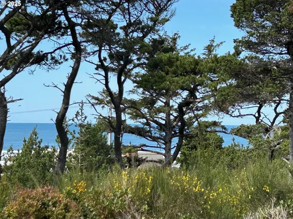 88433 2nd Ave, Florence, OR 97439