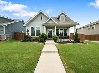 2834 Journey Ln, Heartland, TX 75126
