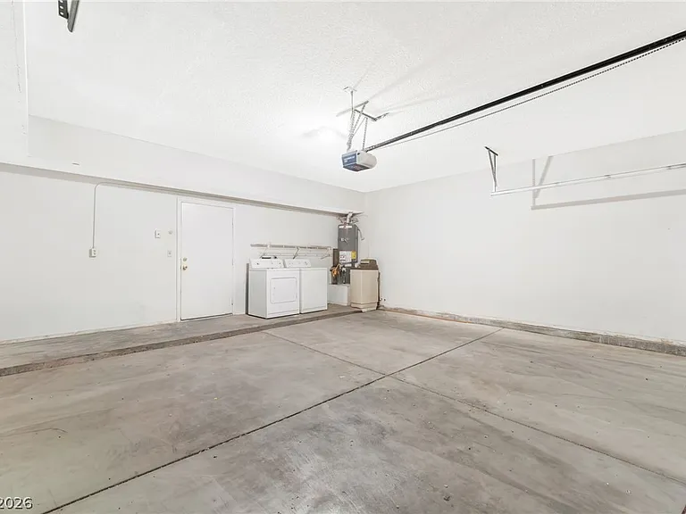 6536 Sterling Springs Pkwy — Photo 28