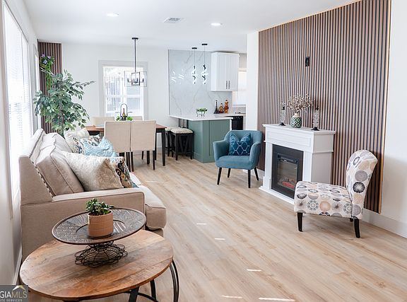 4th image of 2793 Gresham Rd SE