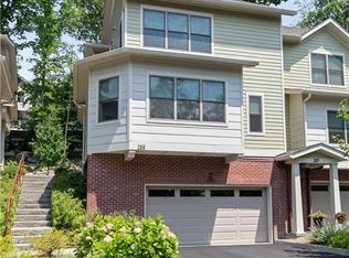 288 Boulder Ridge Rd, South Salem, NY 10590